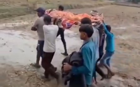 एम्बुलेंस नहीं मिलने पर आदिवासी महिला की मौत, खाट पर अस्पताल ले गए परिजन