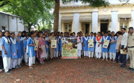सेफ क्लिक अभियान 2.0: साइबर सुरक्षा के प्रति रतलाम पुलिस का जनजागरूकता अभियान तेज