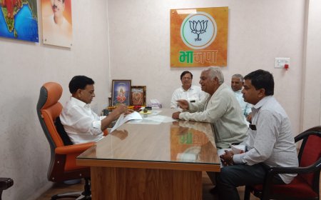 भाजपा प्रदेश कार्यालय में उप मुख्यमंत्री जगदीश देवड़ा ने सुनीं जनसमस्याएं कार्यकर्ताओं और आमजनों से संवाद कर कई मामलों का कराया त्वरित निराकरण