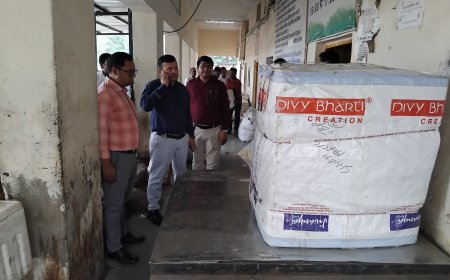 भोपाल स्टेशन पर सीनियर डीसीएम का औचक निरीक्षण, पार्सल और पार्किंग व्यवस्था की परखी हकीकत