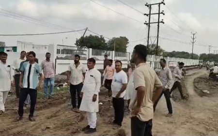 जावरा में परंपरागत रास्ता बंद होने पर किसानों का विरोध, SDM से कार्रवाई की मांग; अवैध कॉलोनियों पर भी उठे सवाल