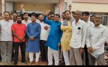 जावरा में परम्परागत रास्ता बंद करने का आरोप, किसानों ने एसडीएम से लगाई न्याय की गुहार