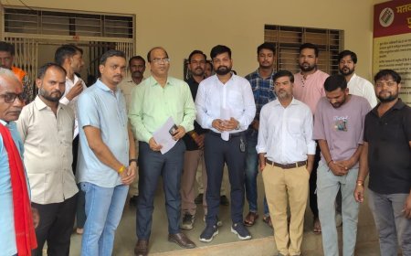 349 रुपए के रिचार्ज का दबाव हटाने की मांग, मोबाइल रिटेलरों ने एसडीएम को सौंपा ज्ञापन*