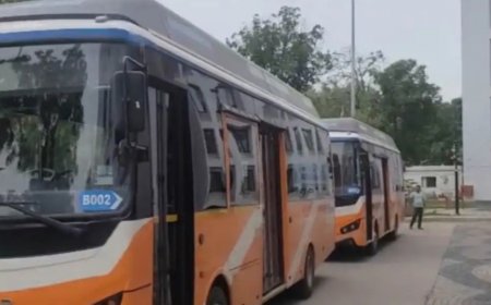 भोपाल में शुरू हुईं AC ई-बसें, 3 रूटों पर दौड़ीं 10 बसें; लाल सिटी बस जितना ही किराया