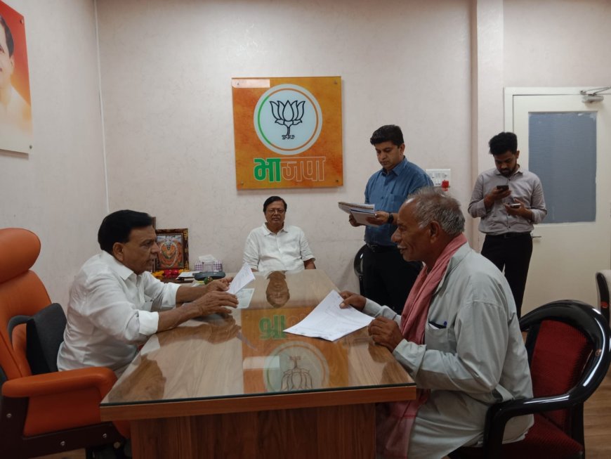 भाजपा प्रदेश कार्यालय में उप मुख्यमंत्री जगदीश देवड़ा ने सुनीं जनसमस्याएं कार्यकर्ताओं और आमजनों से संवाद कर कई मामलों का कराया त्वरित निराकरण