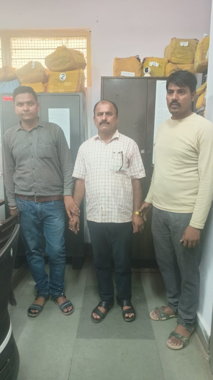 रीवा में लोकायुक्त का बड़ा एक्शन: पेंशन प्रकरण के नाम पर ₹3 हजार की रिश्वत लेते जल संसाधन विभाग का अमीन गिरफ्तार