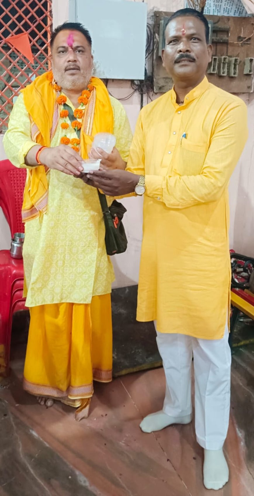 पंडित प्रताप भानु शर्मा के नेतृत्व में गुरु पूर्णिमा पर संकीर्तन, खीर प्रसादी वितरण एवं महाआरती आयोजित, बालिस्ता रावत हुए शामिल