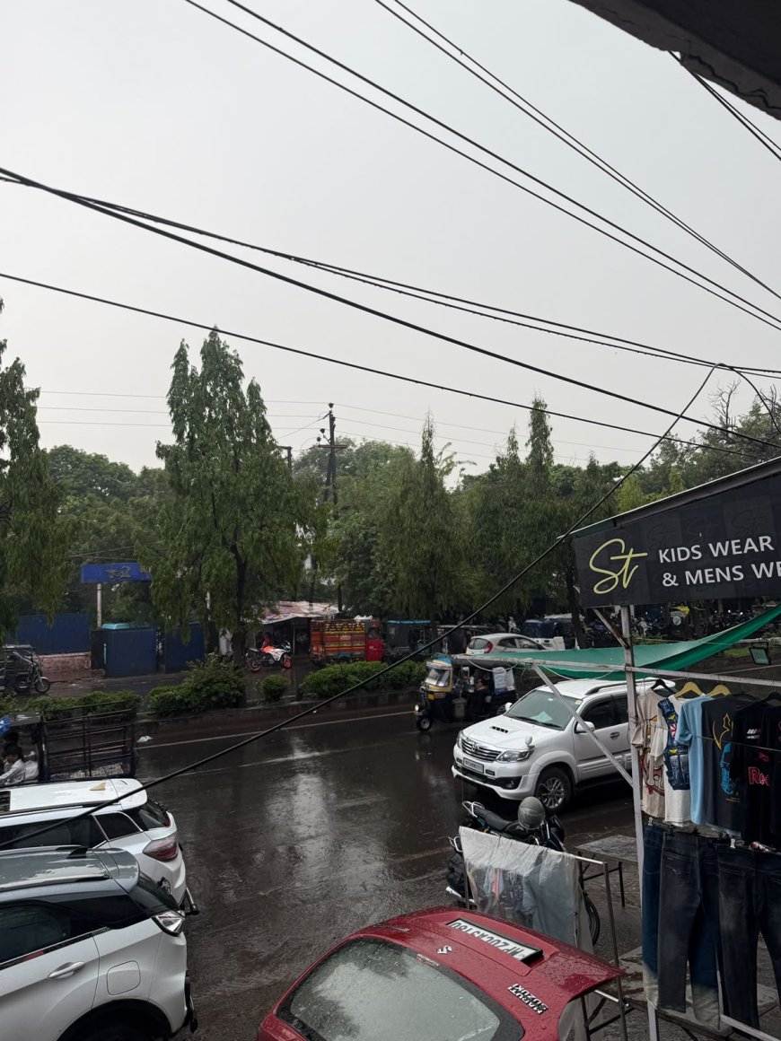 झमाझम बारिश के बीच सावन का आगाज़, भोलेनाथ की भक्ति में लीन हुई राजधानी