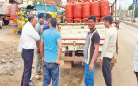 भोपाल में घरेलू गैस सिलेंडरों की कालाबाजारी का बड़ा खुलासा, 1079 एलपीजी सिलेंडर जब्त