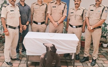 ट्रेन में झाड़ू लगाकर यात्रियों के पर्स पर रखता था नजर, जीआरपी भोपाल ने आरोपी को किया गिरफ्तार
