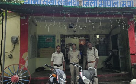 सूखीसेवनिया पुलिस की कार्रवाई, चोरी की दो मोटरसाइकिलें बरामद; आरोपी गिरफ्तार भोपाल देहात। थाना सूखीसेवनिया