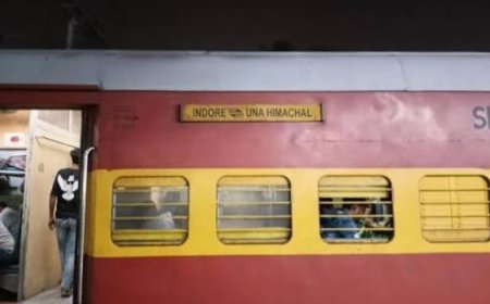 फर्स्ट AC में सफर कर रहे रिटायर्ड अधिकारी की नाक चूहे ने कुतरी, रेलवे की सफाई व्यवस्था पर उठे सवाल
