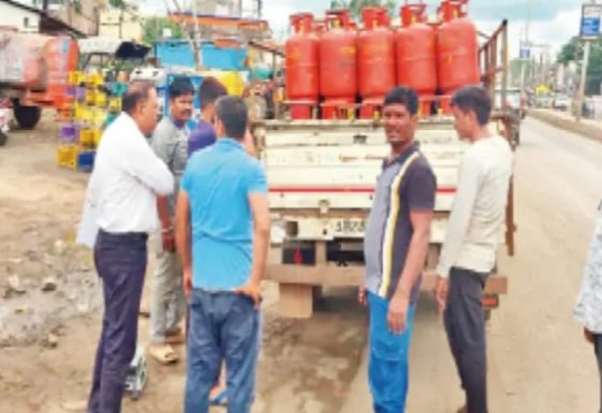 भोपाल में घरेलू गैस सिलेंडरों की कालाबाजारी का बड़ा खुलासा, 1079 एलपीजी सिलेंडर जब्त