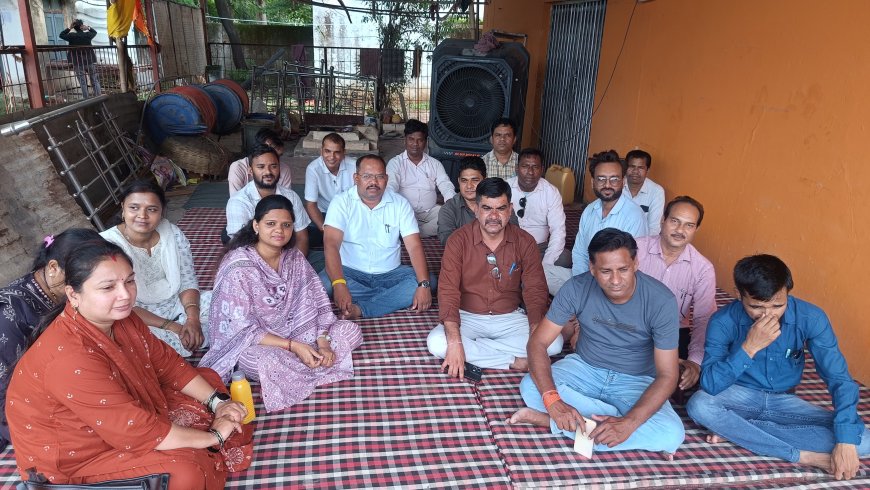 रायसेन में पटवारी अनिश्चितकालीन कलमबंद हड़ताल पर, पांच सूत्रीय मांगों को लेकर शुरू हुआ आंदोलन