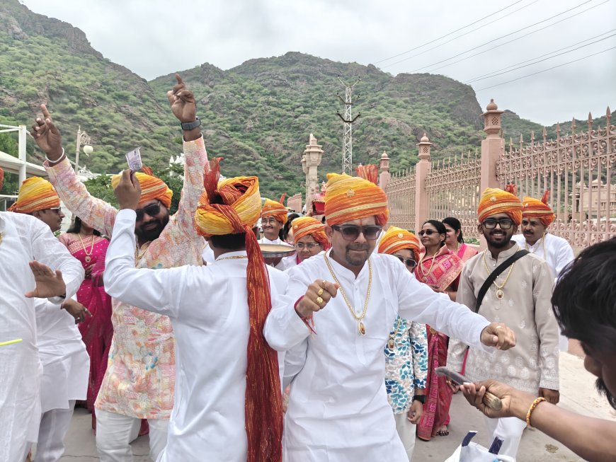 जैन सोशल ग्रुप जावरा नवकार का तीन दिवसीय धार्मिक टूर संपन्न