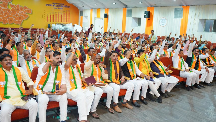 किसानों की आवाज बनकर सरकार और संगठन के बीच मजबूत कड़ी बने किसान मोर्चा: हेमंत खण्डेलवाल