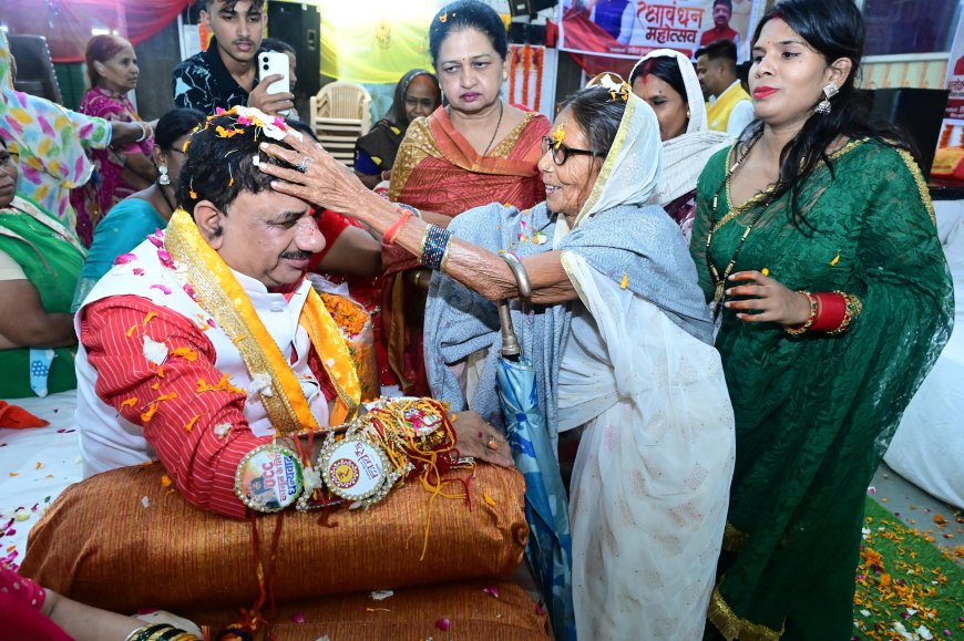 रक्षाबंधन पर सांसद आलोक शर्मा को बहनों ने बांधी जनकल्याणकारी योजनाओं वाली राखी