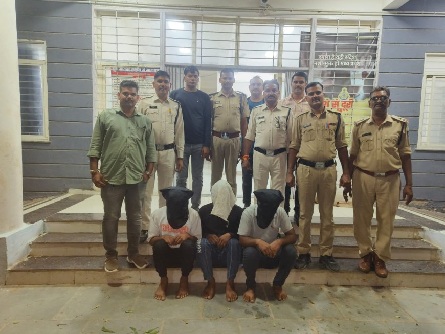 रतलाम: बरखेड़ा काला पुलिस की बड़ी कार्रवाई, भैंस चोरी करने वाले 4 आरोपी गिरफ्तार, 95 हजार का माल बरामद