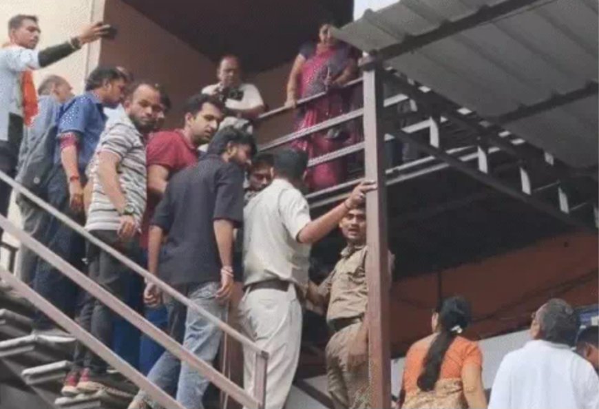 भोपाल में सीलिंग अभियान को लेकर बवाल: 7 प्रतिष्ठान सील, 109 दुकानें बंद, व्यापारियों ने जताया रोष, मामला सुप्रीम कोर्ट तक पहुंचा