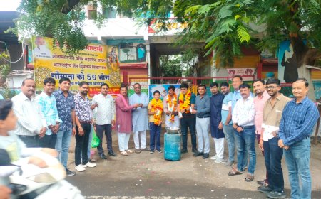 श्वानों के लिए JSG नवकार की अनूठी पहल, शुरू हुई ‘दूध गाड़ी’ योजना