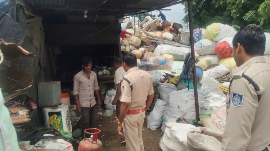 रतलाम पुलिस का कबाड़खानों पर शिकंजा, जिलेभर में चला चेकिंग अभियान