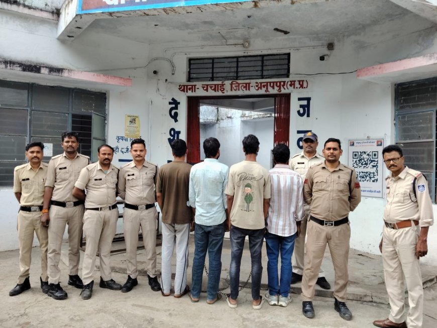 टायर चोर धराएं, 1,20,000 के 4 टायर बरामद