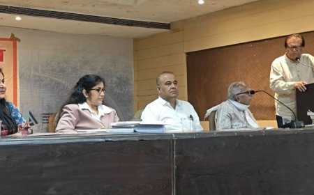 भोपाल के मास्टर प्लान पर बुद्धिजीवियों का मंथन: अभिनेता राजीव वर्मा का सवाल—"वह ऐतिहासिक तालाब कहां गया, जिस पर बसा था शहर?"