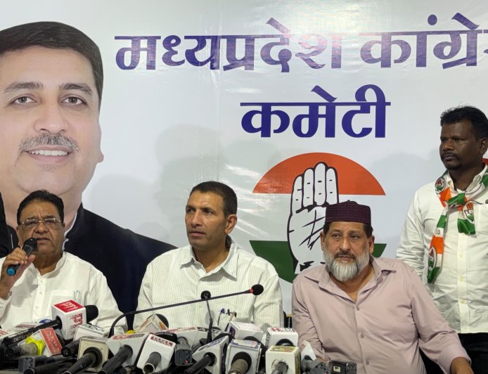 भीम आर्मी के नेताओं ने थामा कांग्रेस का हाथ, 'घर वापसी' के लिए मिले 600 से ज्यादा आवेदन